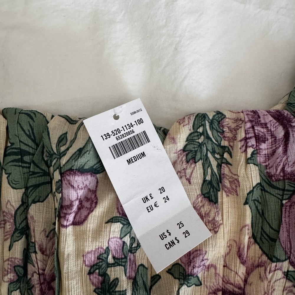 Abercrombie & Fitch Floral Smocked Crop Top in Cream, Purple & Green - Picture 2 of 2